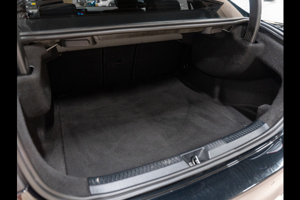 Mercedes-Benz A-Klasse A200 AMG Limousine, Wide Screen, Navi, Voll Led, Camera, 19" AMG Velgen, PDC, Volledig Onderhouden