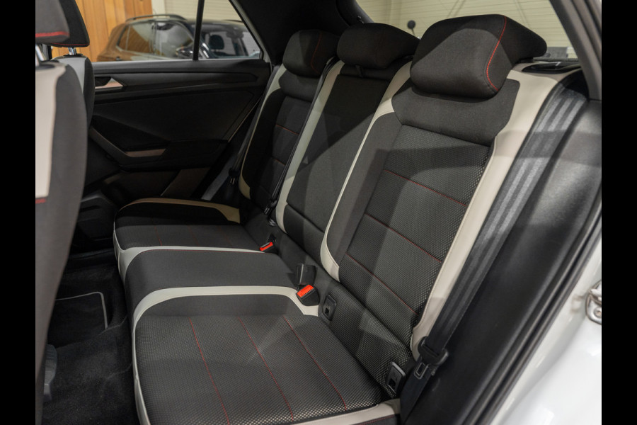 Volkswagen T-Roc 1.5 TSI Sport 150 PK, Pano, ACC, Apple Carplay, Android Auto, Virtual, Voll Led, Cam, Clima, PDC, Voll Onderhoud