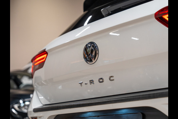 Volkswagen T-Roc 1.5 TSI Sport 150 PK, Pano, ACC, Apple Carplay, Android Auto, Virtual, Voll Led, Cam, Clima, PDC, Voll Onderhoud