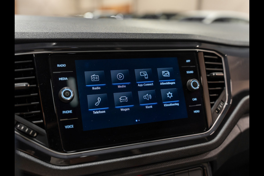 Volkswagen T-Roc 1.5 TSI Sport 150 PK, Pano, ACC, Apple Carplay, Android Auto, Virtual, Voll Led, Cam, Clima, PDC, Voll Onderhoud