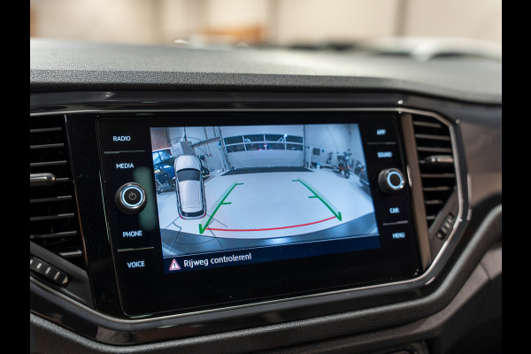 Volkswagen T-Roc 1.5 TSI Sport 150 PK, Pano, ACC, Apple Carplay, Android Auto, Virtual, Voll Led, Cam, Clima, PDC, Voll Onderhoud