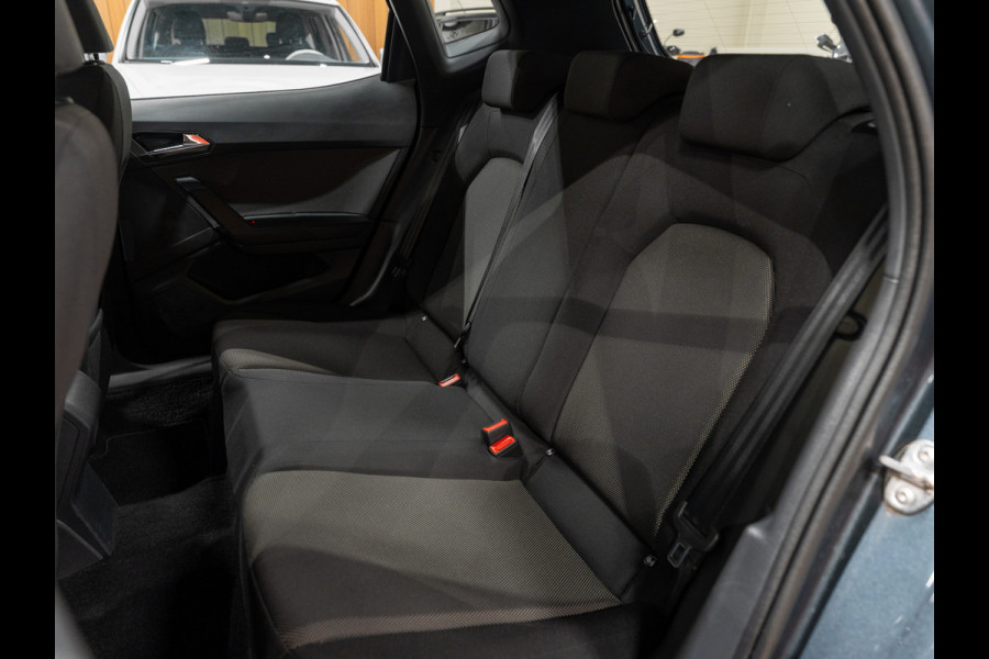 Seat Arona 1.0 TSI DSG Xcellence Business Intense, Apple Carplay, Navi, Clima, Cruise, Android Auto, Camera, Voll Onderhoud