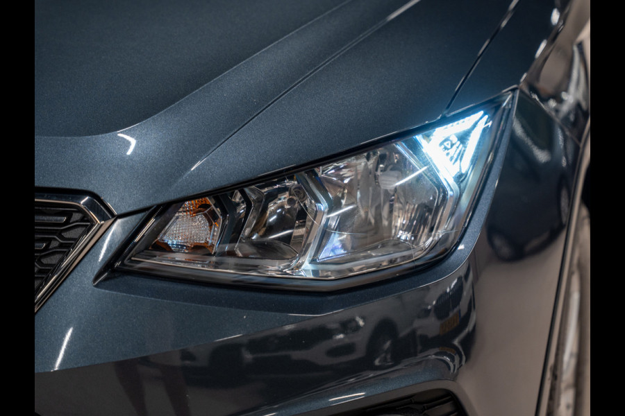 Seat Arona 1.0 TSI DSG Xcellence Business Intense, Apple Carplay, Navi, Clima, Cruise, Android Auto, Camera, Voll Onderhoud
