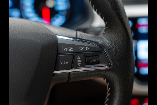 Seat Arona 1.0 TSI DSG Xcellence Business Intense, Apple Carplay, Navi, Clima, Cruise, Android Auto, Camera, Voll Onderhoud