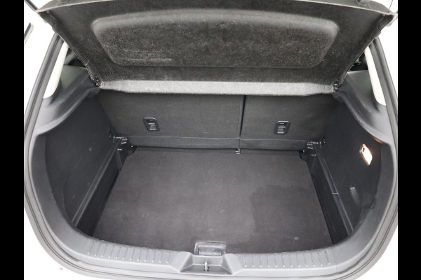 Mazda CX-3 2.0 SkyActiv-G 120 GT-M Line | Trekhaak | Camera | Head Up | Stoelverw. | Keyless | Prijs Rijklaar!!