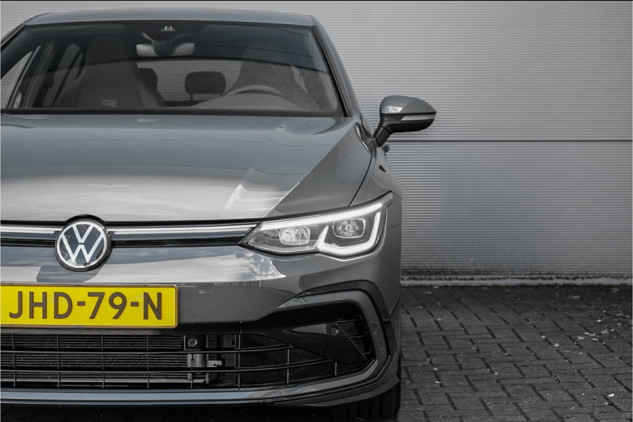 Volkswagen Golf 1.5 eTSI R-Line Camera Carplay Ambiente