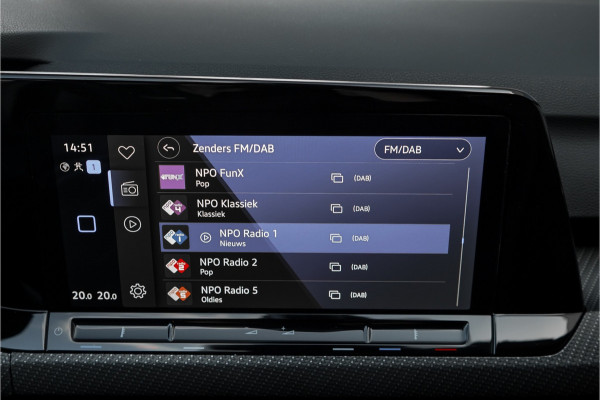 Volkswagen Golf 1.5 eTSI R-Line Camera Carplay Ambiente