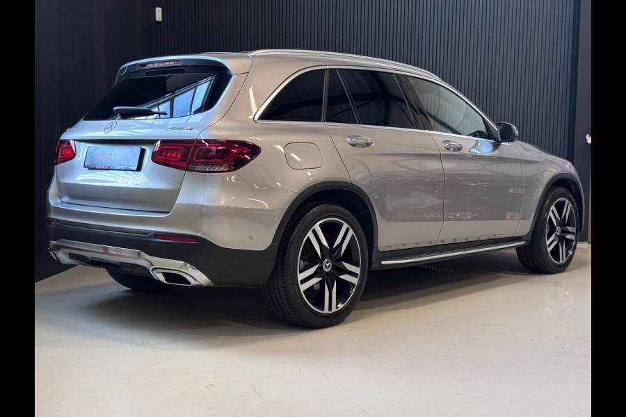 Mercedes-Benz GLC 300 4MATIC Off Road Premium | PANO | LEDER | LUCHTVER. | VOL!