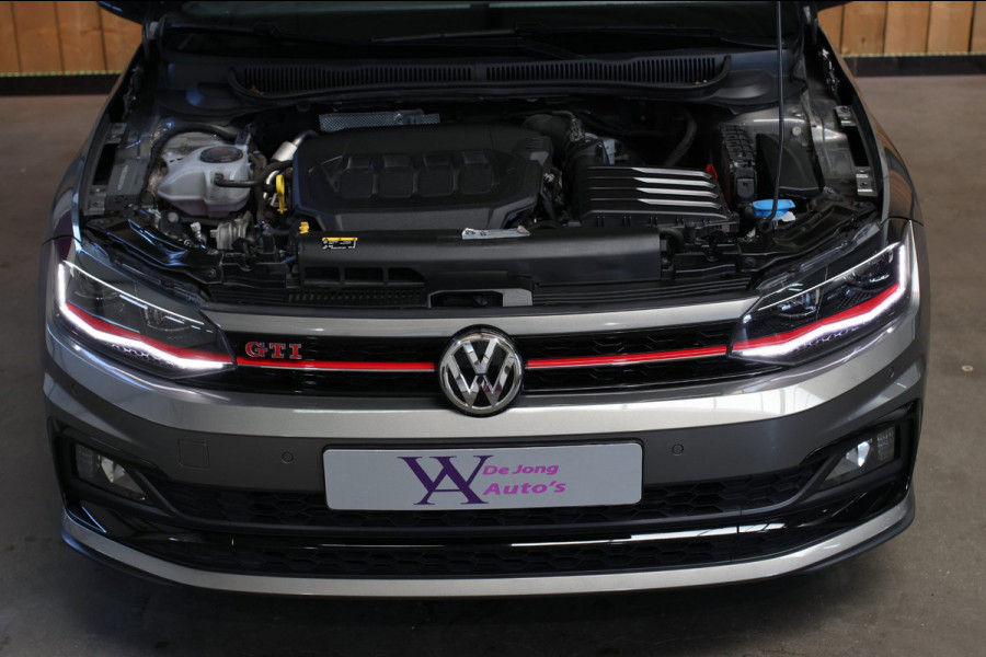 Volkswagen Polo 2.0 TSI GTI *Pano*Camera*Alcantara*Keyless*Stoelverwarming*