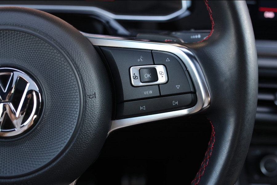 Volkswagen Polo 2.0 TSI GTI *Pano*Camera*Alcantara*Keyless*Stoelverwarming*