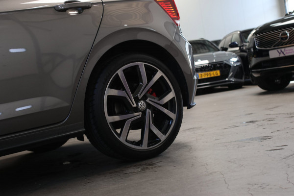 Volkswagen Polo 2.0 TSI GTI *Pano*Camera*Alcantara*Keyless*Stoelverwarming*