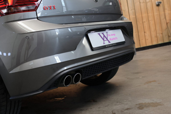 Volkswagen Polo 2.0 TSI GTI *Pano*Camera*Alcantara*Keyless*Stoelverwarming*