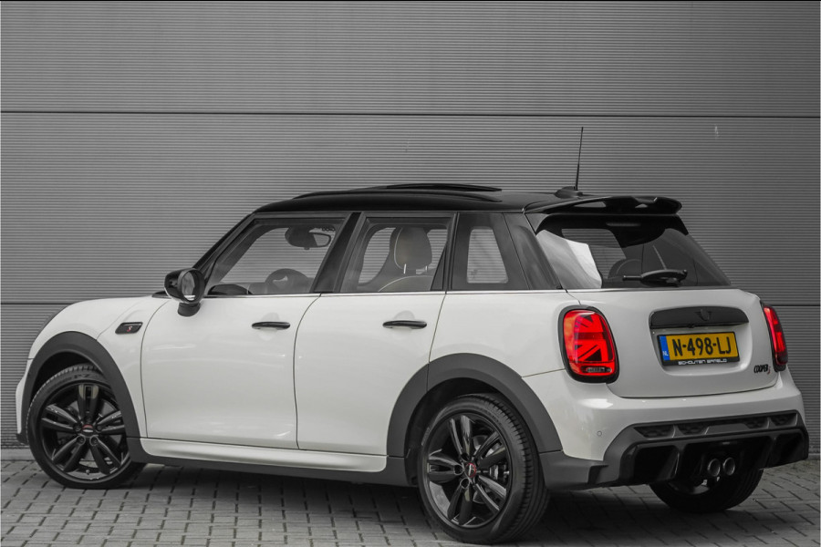 MINI 5-deurs 2.0 Cooper S John Cooper Works Pano ACC Leder Camera Stoelverw