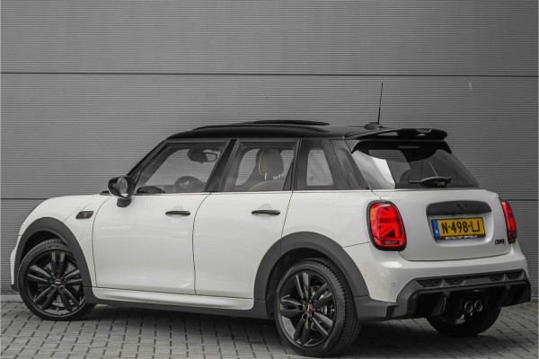MINI 5-deurs 2.0 Cooper S John Cooper Works Pano ACC Leder Camera Stoelverw