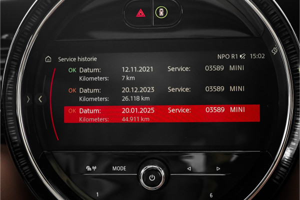 MINI 5-deurs 2.0 Cooper S John Cooper Works Pano ACC Leder Camera Stoelverw