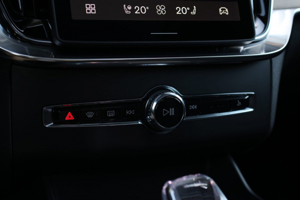 Volvo XC90 2.0 T8 Plug-in hybrid AWD Plus Bright *Pano*H/K*360 Camera*Head-Up*