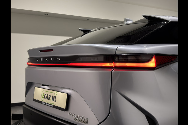 Lexus RZ 450e Executive Line 71 kWh | Leder interieur | Stoelen gekoeld & verwarmd | LMV 20" | Soh (batterijcheck) Waarde 97,9 %