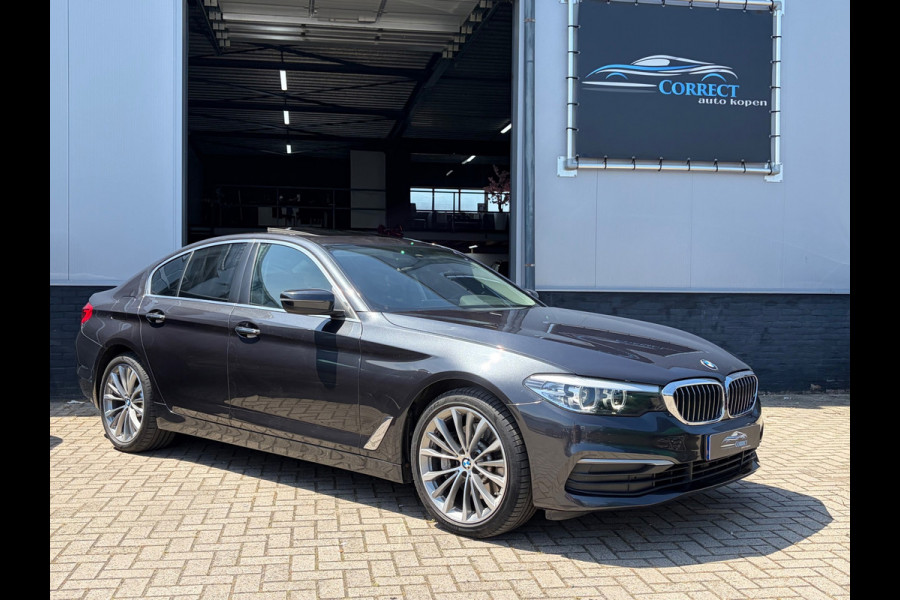 BMW 5 Serie 530i xDrive High Executive|Schuifdak|Memory|Trekhaak|