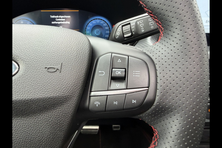 Ford Kuga Plug-In Hybrid ST-Line X TREKHAAK! PANODAK! TECHPACK! WINTERPACK