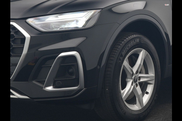 Audi Q5 50 TFSI e quattro S Line PHEV 300pk Dealer O.H | Trekhaak Af Fabriek | 360 Camera | Adaptive Cruise | Head Up | Lederen Stoelen Memory & Verwarmd | Blis | Keyless | Navigatie | Virtual | DAB | 19"L.M | Plug In Hybrid |