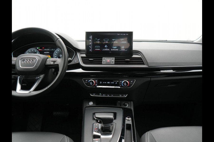 Audi Q5 50 TFSI e quattro S Line PHEV 300pk Dealer O.H | Trekhaak Af Fabriek | 360 Camera | Adaptive Cruise | Head Up | Lederen Stoelen Memory & Verwarmd | Blis | Keyless | Navigatie | Virtual | DAB | 19"L.M | Plug In Hybrid |