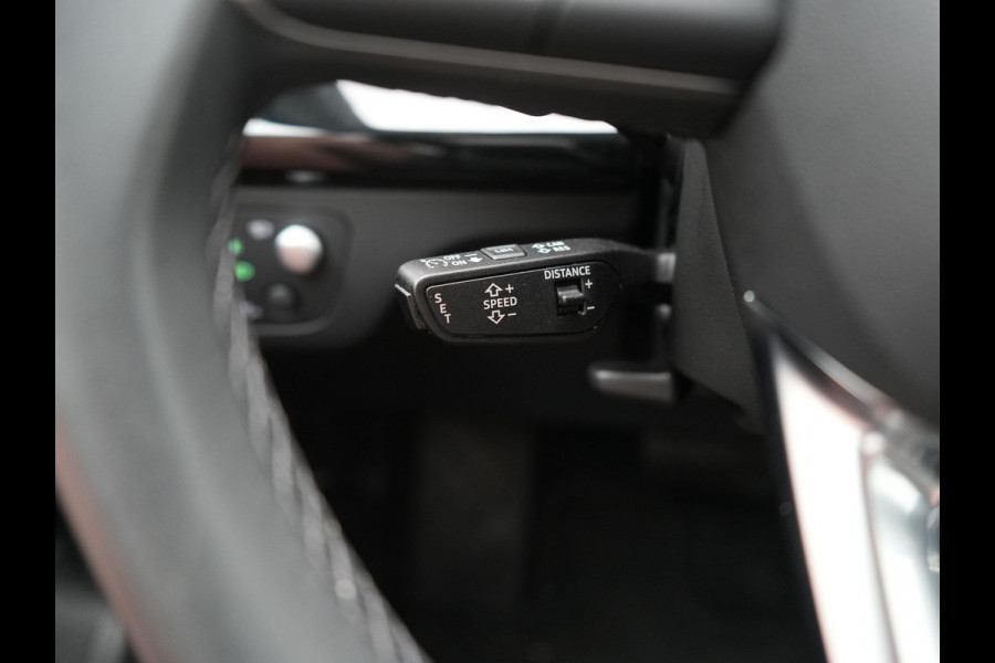 Audi Q5 50 TFSI e quattro S Line PHEV 300pk Dealer O.H | Trekhaak Af Fabriek | 360 Camera | Adaptive Cruise | Head Up | Lederen Stoelen Memory & Verwarmd | Blis | Keyless | Navigatie | Virtual | DAB | 19"L.M | Plug In Hybrid |