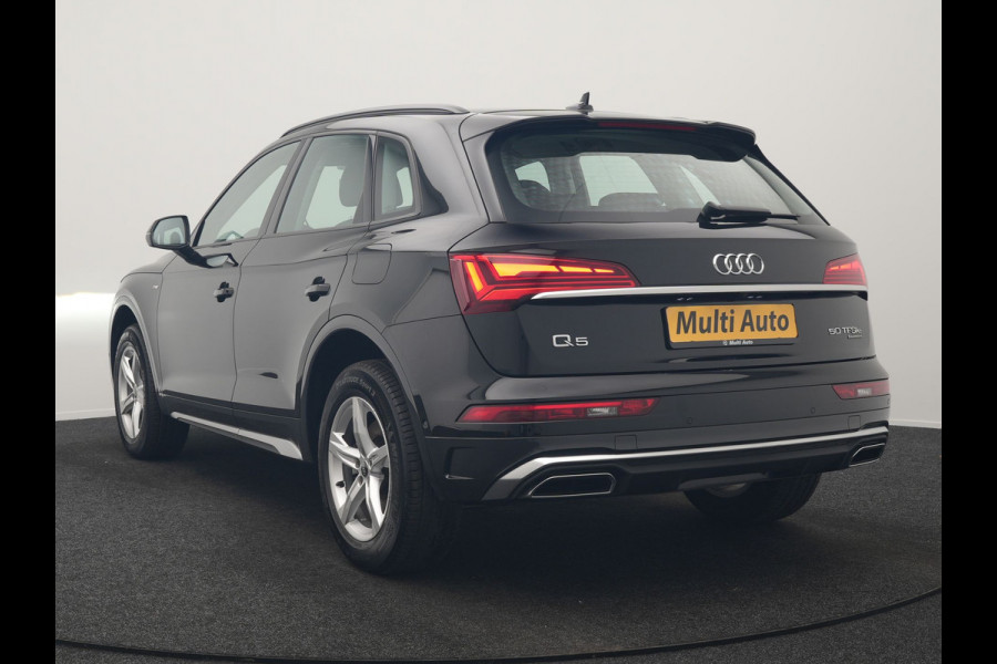 Audi Q5 50 TFSI e quattro S Line PHEV 300pk Dealer O.H | Trekhaak Af Fabriek | 360 Camera | Adaptive Cruise | Head Up | Lederen Stoelen Memory & Verwarmd | Blis | Keyless | Navigatie | Virtual | DAB | 19"L.M | Plug In Hybrid |