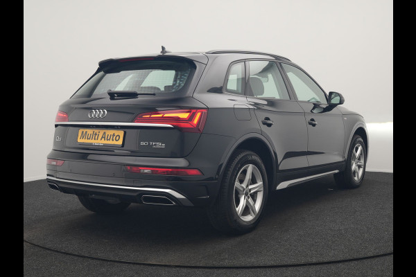 Audi Q5 50 TFSI e quattro S Line PHEV 300pk Dealer O.H | Trekhaak Af Fabriek | 360 Camera | Adaptive Cruise | Head Up | Lederen Stoelen Memory & Verwarmd | Blis | Keyless | Navigatie | Virtual | DAB | 19"L.M | Plug In Hybrid |