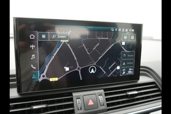Audi Q5 50 TFSI e quattro S Line PHEV 300pk Dealer O.H | Trekhaak Af Fabriek | 360 Camera | Adaptive Cruise | Head Up | Lederen Stoelen Memory & Verwarmd | Blis | Keyless | Navigatie | Virtual | DAB | 19"L.M | Plug In Hybrid |