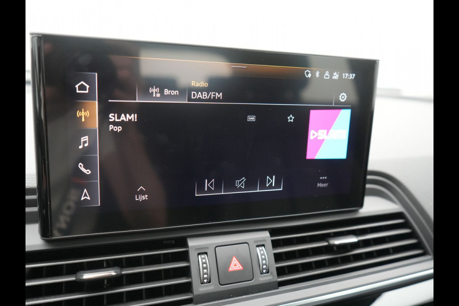 Audi Q5 50 TFSI e quattro S Line PHEV 300pk Dealer O.H | Trekhaak Af Fabriek | 360 Camera | Adaptive Cruise | Head Up | Lederen Stoelen Memory & Verwarmd | Blis | Keyless | Navigatie | Virtual | DAB | 19"L.M | Plug In Hybrid |