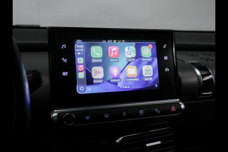Citroën C4 Cactus 1.2 PureTech Shine (PANORAMADAK,APPLE CARPLAY,STOELVERWARMING,NAVI,CAMERA,LANE ASSIST,LED,CRUISE,NETTESTAAT)