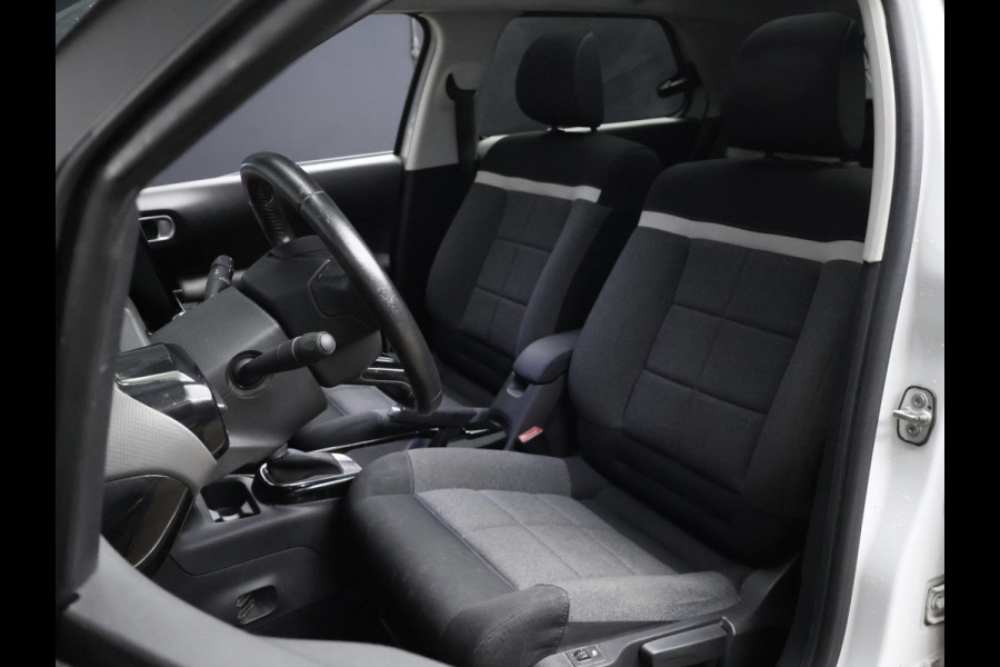Citroën C4 Cactus 1.2 PureTech Shine (PANORAMADAK,APPLE CARPLAY,STOELVERWARMING,NAVI,CAMERA,LANE ASSIST,LED,CRUISE,NETTESTAAT)