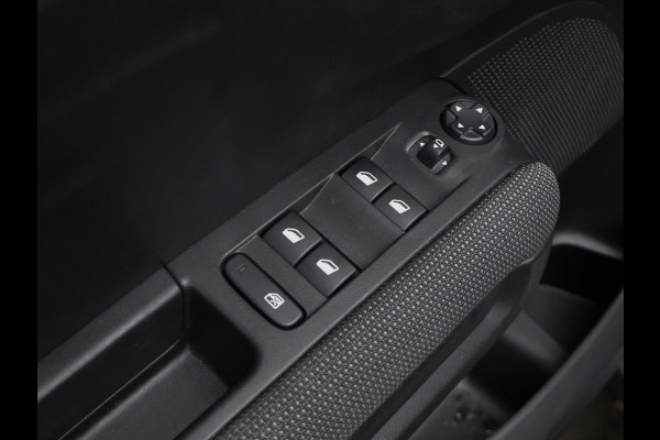Citroën C3 Aircross 1.2 PureTech S&S Business (PANORAMADAK,APPLE CARPLAY,NAVI,CAMERA,TREKHAAK,GETINT,CLIMATE,CRUISE,NETTESTAAT)
