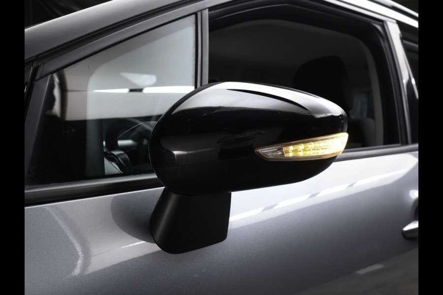 Citroën C3 Aircross 1.2 PureTech S&S Business (PANORAMADAK,APPLE CARPLAY,NAVI,CAMERA,TREKHAAK,GETINT,CLIMATE,CRUISE,NETTESTAAT)