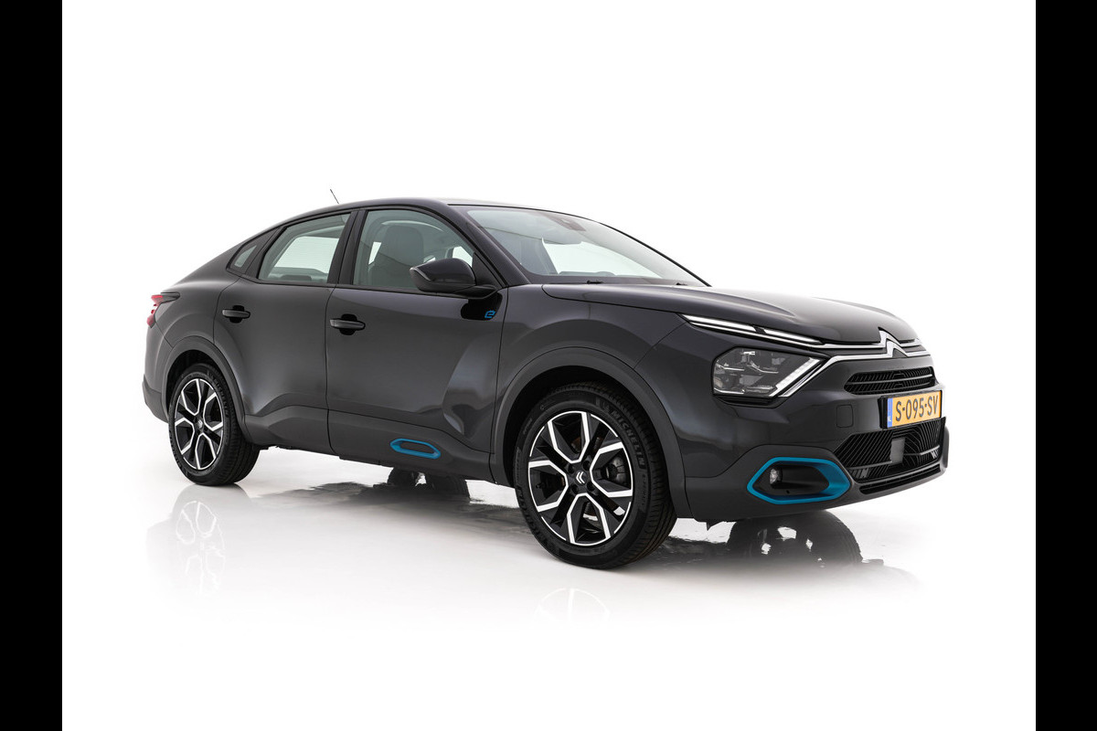 Citroën Ë-C4 X Feel Pack 50 kWh [ 3-Fase-11Kw ] {SOH-91%} (INCL-BTW) *HEATPUMP | FULL-LED | LEATHER-FABRIC | DIGI-COCKPIT | DAB | COMFORTSEATS | CAMERA | ECC | CARPLAY | LANE-ASSIST | PDC | CRUISE | 18''ALU*