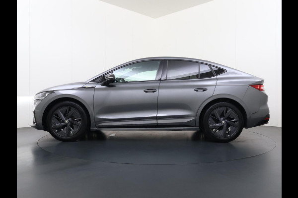 Škoda ENYAQ Coupé iV 80 RS SOH 89% |ELEK. ACHTERKLEP| PANO| ELEK. STOEL MET MEMORY| NET ONDERHOUD GEHAD RIJKLAAR| RS KUIPSTOELEN| DODE HOEK SENSOR| CAMERA| STOEL + STUURVERWARMING|