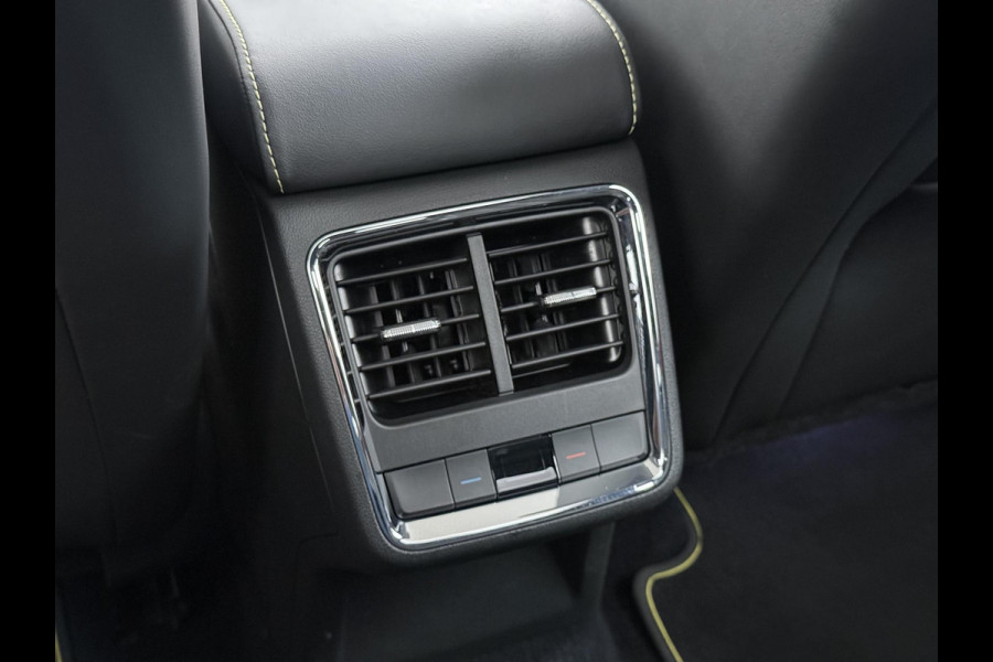 Škoda ENYAQ Coupé iV 80 RS SOH 89% |ELEK. ACHTERKLEP| PANO| ELEK. STOEL MET MEMORY| NET ONDERHOUD GEHAD RIJKLAAR| RS KUIPSTOELEN| DODE HOEK SENSOR| CAMERA| STOEL + STUURVERWARMING|