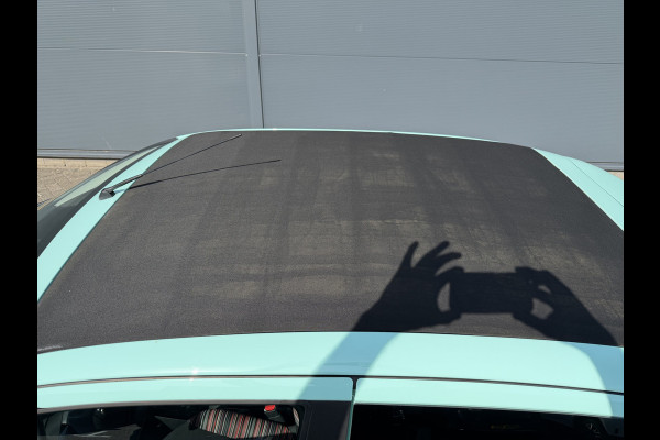 Citroën C1 1.0 VTi Airscape Shine (Navigatie - Automatische Airco - Camera - Apple Carplay - DAB - Elektrisch vouwdak - 15"Lichtmetalen vel