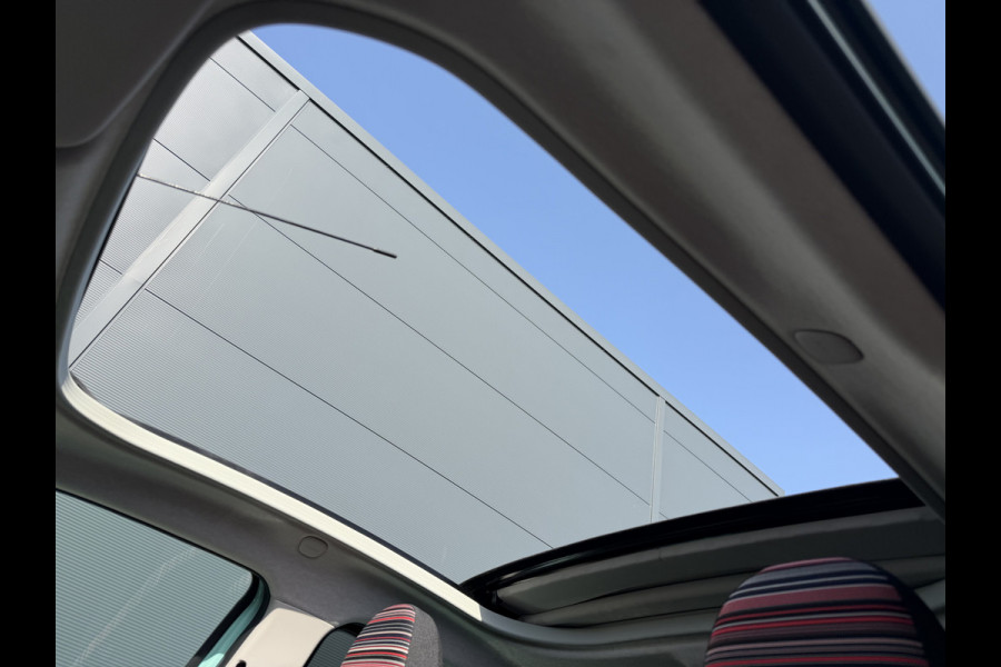 Citroën C1 1.0 VTi Airscape Shine (Navigatie - Automatische Airco - Camera - Apple Carplay - DAB - Elektrisch vouwdak - 15"Lichtmetalen vel