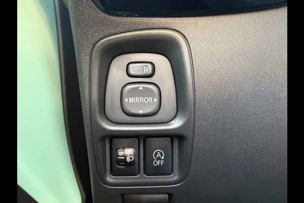 Citroën C1 1.0 VTi Airscape Shine (Navigatie - Automatische Airco - Camera - Apple Carplay - DAB - Elektrisch vouwdak - 15"Lichtmetalen vel