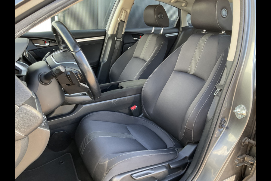 Honda Civic 1.5 i-VTEC Elegance Automaat Nav/Cruise Camera Stoelverw Orig.NL Voll.Onderhouden!