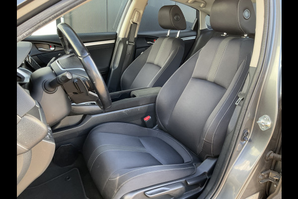 Honda Civic 1.5 i-VTEC Elegance Automaat Nav/Cruise Camera Stoelverw Orig.NL Voll.Onderhouden!