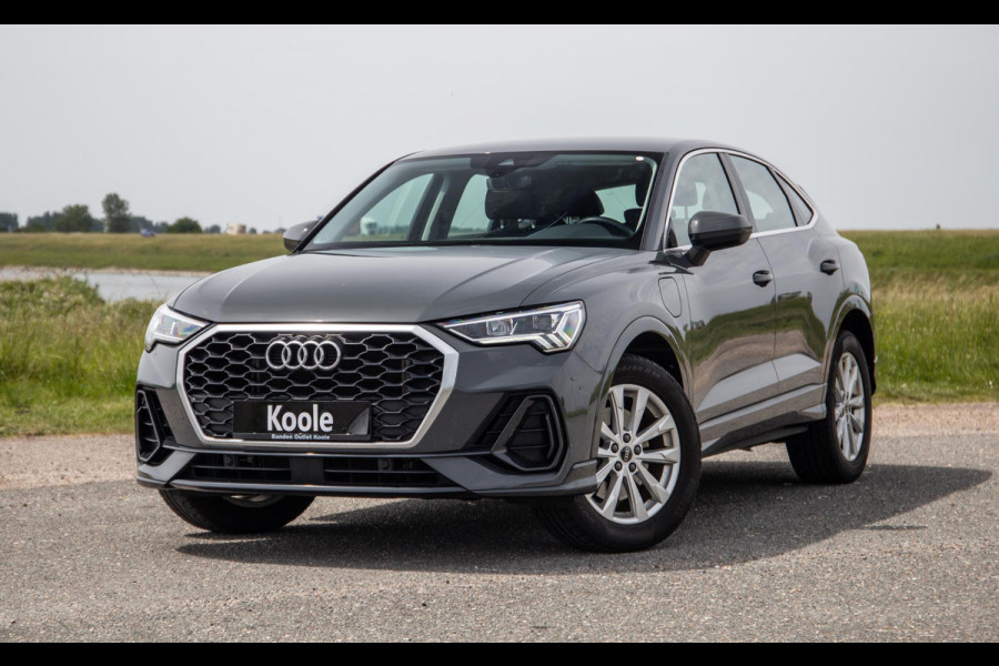 Audi Q3 Sportback 45 TFSI e Edition ADAPTIVE CRUISE  / CARPLAY / DEALER ONDERHOUDEN / AUTOMAAT