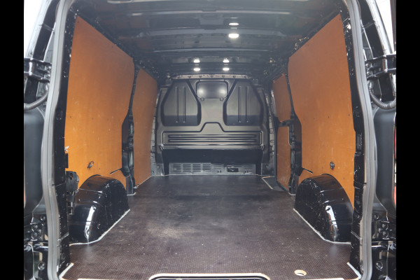 Ford Transit Custom 2.0 TDCI 136pk Euro 6 L2 Lang LIMITED - Apple Carplay - Camera - Cruise