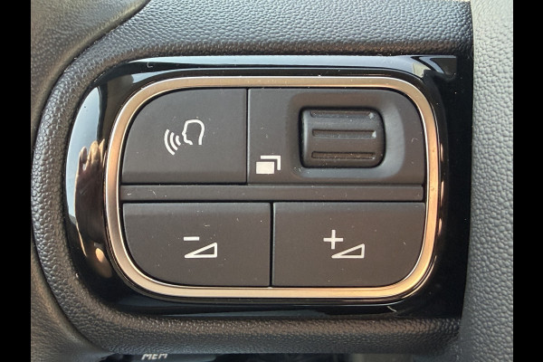 Citroën C3 Aircross 110pk Shine (Trekhaak - Camera - Grip Controle - Automatische Airco - Navigatie - LED - Apple Carplay)