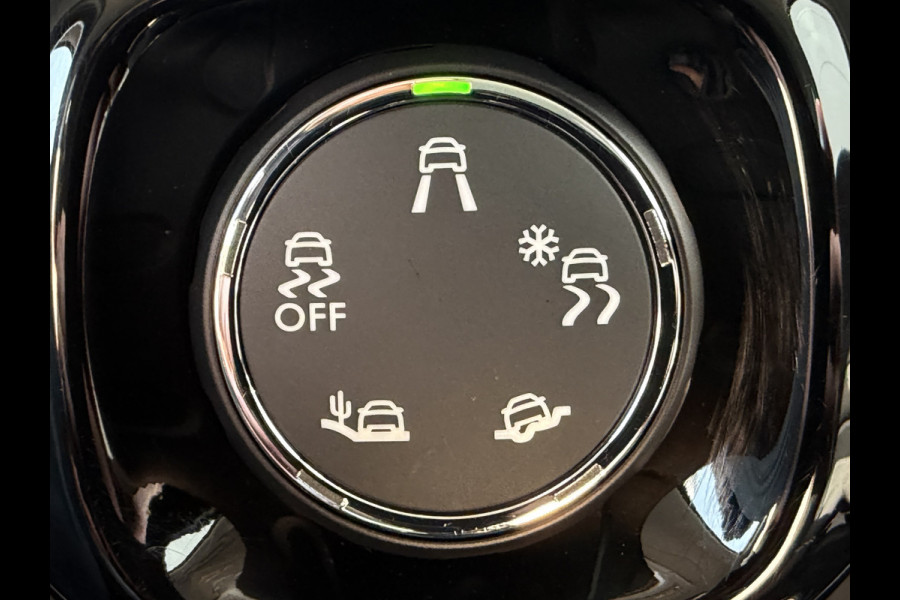 Citroën C3 Aircross 110pk Shine (Trekhaak - Camera - Grip Controle - Automatische Airco - Navigatie - LED - Apple Carplay)