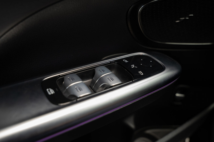Mercedes-Benz C-Klasse Estate 180 AMG Line Panodak Leer 360° Memory Distronic+ Matrix Laser Navi LED Nightpack Elektr. trekhaak PTS Ambient Plus Elekt. achterklep LM velgen BTW auto!