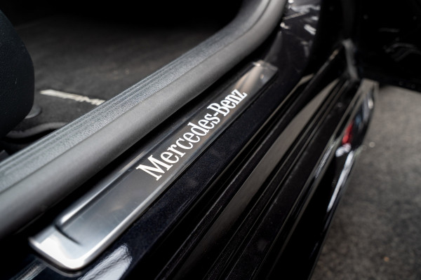 Mercedes-Benz C-Klasse Estate 180 AMG Line Panodak Leer 360° Memory Distronic+ Matrix Laser Navi LED Nightpack Elektr. trekhaak PTS Ambient Plus Elekt. achterklep LM velgen BTW auto!