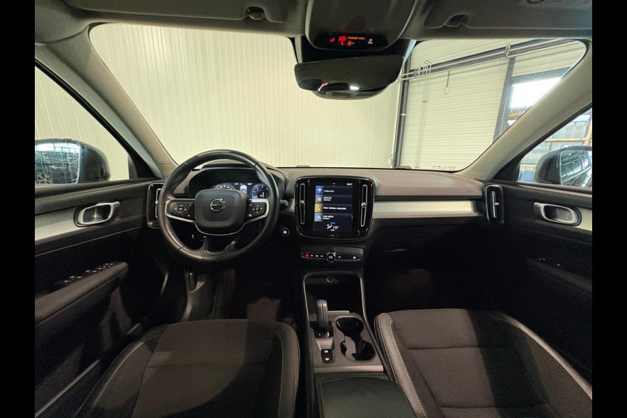 Volvo XC40 T3 Aut. Momentum Pro Parkassist Navigatie Cruise Control 163pk