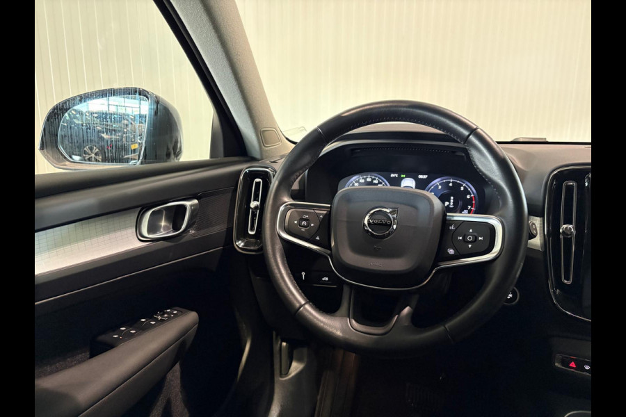 Volvo XC40 T3 Aut. Momentum Pro Parkassist Navigatie Cruise Control 163pk